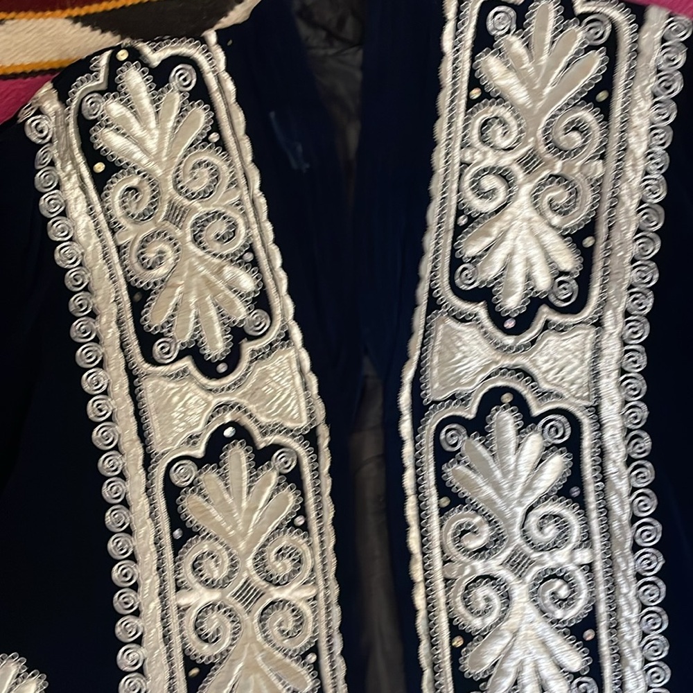 Vintage Black Trench Coat with Silver Embroidery - Picture 2 of 8